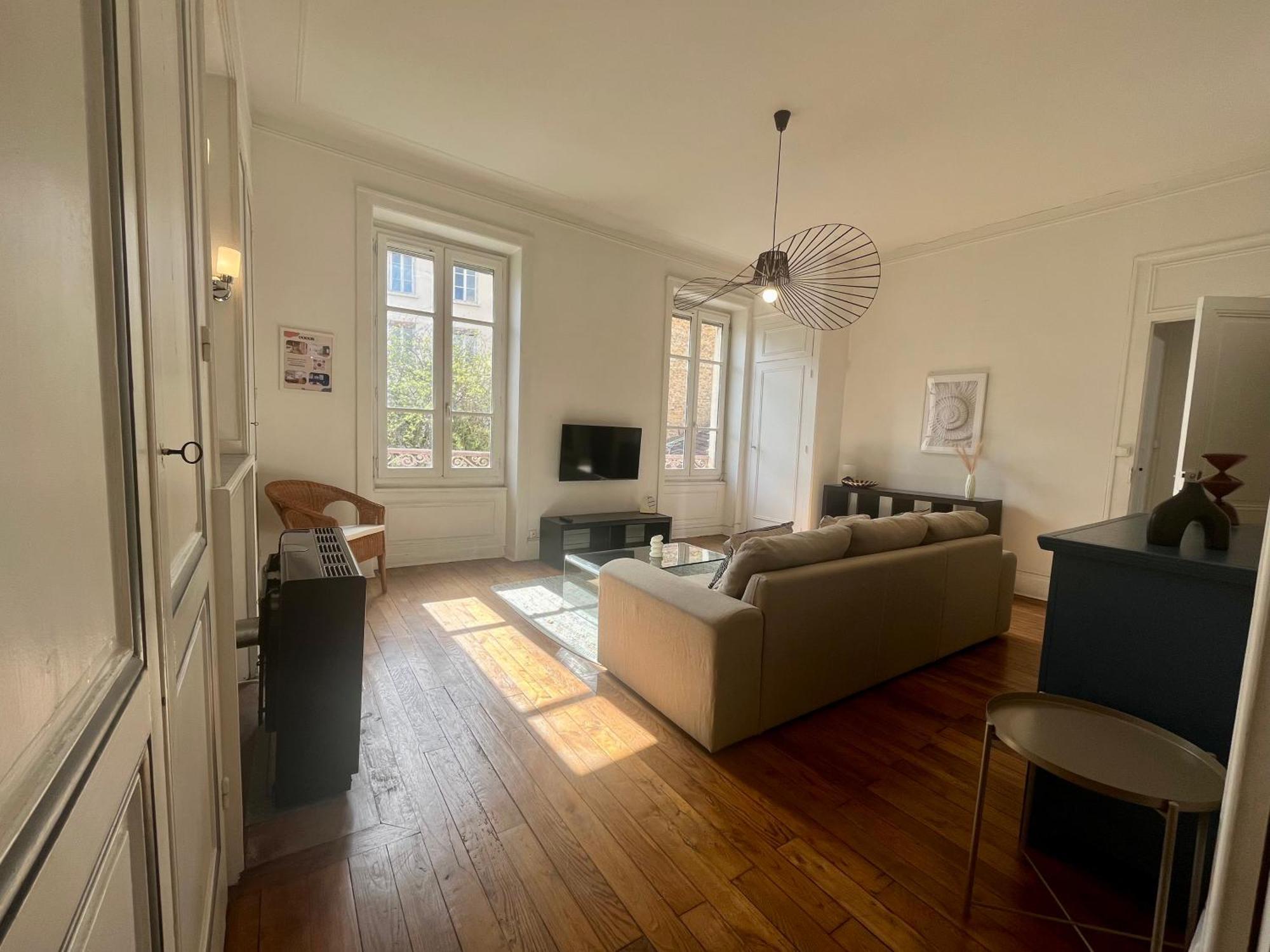 Suite Lavany Lyon Exterior foto